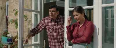 - Er... Hi, Mr and Mrs Sanghera.
- What are you doing? - The Effects of Lying