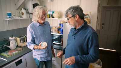Er, it'll end up denting the
washing machine, I would imagine. - James May and the Dull Men