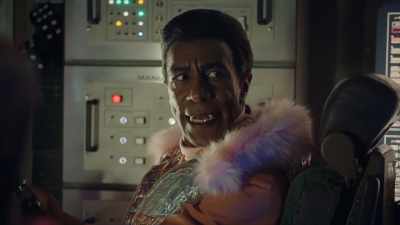 Er, sir, could I suggest
you enter low-power mode? - Red Dwarf: The Promised Land