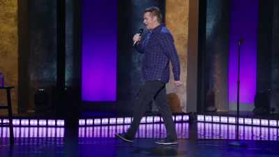 Eram cu el şi a intrat doctorul: - Brian Regan: Nunchucks and Flamethrowers