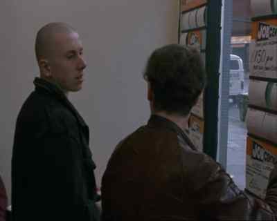 'Ere, what's this one say? - Made in Britain