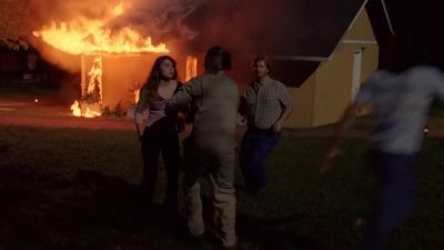 Eric, grab the fire gear!
Bill, go help Greg. - Lost