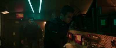 - [Eric grunts] - Aftermath
