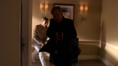 Eric. I got the room key. - CSI: Miami
