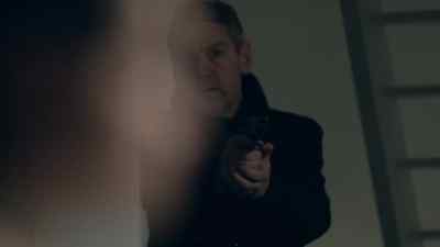 Erik, it's Kurt Wallander.
Erik, please! - Wallander