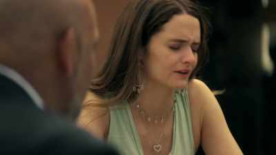 Erin and chris had a thing
for a little bit. - Secrets of a Marine's Wife