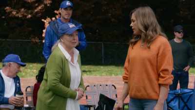 - Erin, let him coach. - Fourth Down and Love