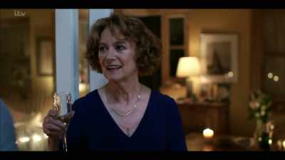 - Erm...
- Yeah, and not only is she a great mum, - Flesh and Blood