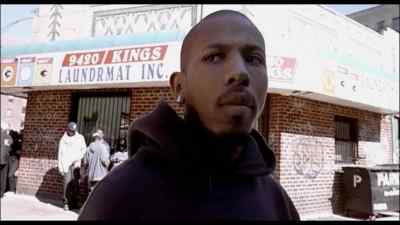 Es que así sonaba en realidad, - The Honorable Shyne