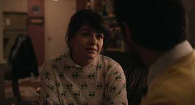 Es que no me gusta mucho esa clase de eventos - The Shrink Next Door