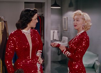 Esmond finds it very difficult to say no to me - Gentlemen Prefer Blondes