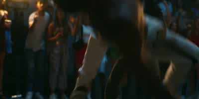- ¡Eso! - ¡Vamos! ¡Nick, Nick, Nick! - My Fault