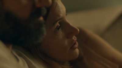 Especially when she's with you, she's-- - Scenes from a Marriage
