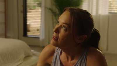- Están pasando muchas cosas en este momento, Paulina. - Couples Retreat Murder