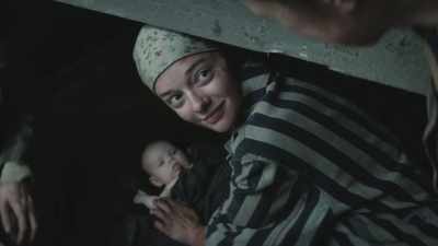 Esther, we will hide the baby. - The Tattooist of Auschwitz