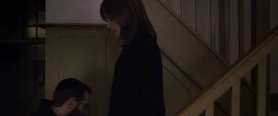Esti, come here. - Disobedience