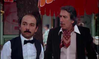 - Etes-vous cuckoo?
- Oui. Cuckoo. - Herbie Goes to Monte Carlo