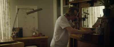 Ethan: Chris. Chris. - The Tutor