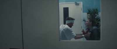 -[Ethan grunting]
-[grunts] - Tow