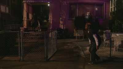 [ethereal music plays] - Blindspotting