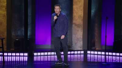 Eu aveam nouă ani. Eram în spate: - Brian Regan: Nunchucks and Flamethrowers