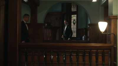 Europol agents are leaving. - Professionals