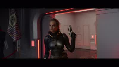 - Evacuate the Commander. - Valerian and the City of a Thousand Planets