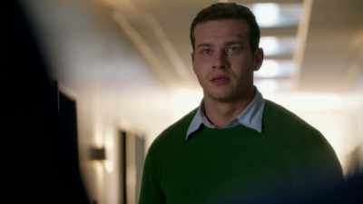 Evan, please don't go. - 9-1-1