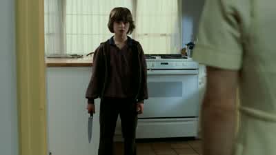 Evan? Evan. What are you doing with that knife? - The Butterfly Effect