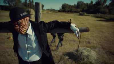 Evans! Keep it quiet! - Wynonna Earp