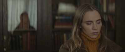 Even girls who entered
as freshmen can sometimes - Seance