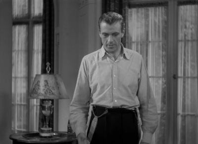 Even his hands are oily - Mr  Deeds Goes to Town
