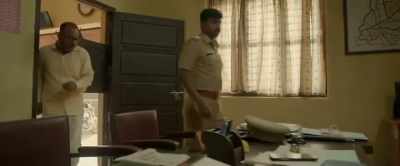 Even if I don't get my chain back - Thondimuthalum Driksakshiyum
