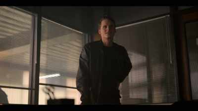 Even if Karl-Axel
is losing an inheritance, - Young Wallander