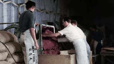 EVEN MANUFACTURERS
FIND WORK-AROUNDS. - America in Color