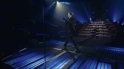 ♪ Even now when you're here ♪ - Ghost: Rite Here Rite Now