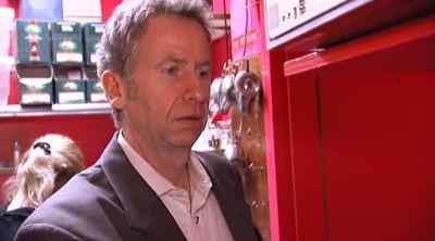 EVEN ON A NIGHT WITH
A TOP CHEF AT THE HELM, - Kitchen Nightmares