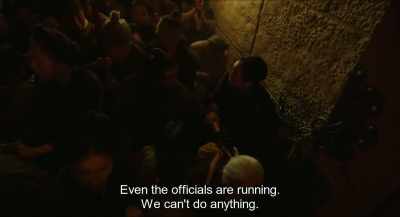 Even the officials are running.
We can't do anything. - Monstrum