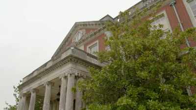 Even the wealthiest and most privileged - The Buildings That Fought Hitler
