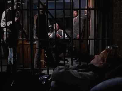 Evenin', Deputy Hayes.
Evenin', Billy. - The Time Tunnel