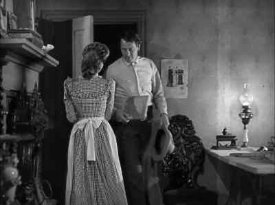 - 'Evening, Rose.
- Come on in, Dave. - Ramrod