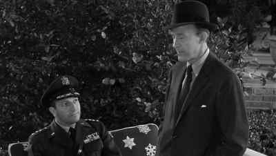 -Evening, sir.
-Good evening, general. - The Invisible Boy