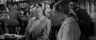 Ever been in a pub before - Bunny Lake Is Missing
