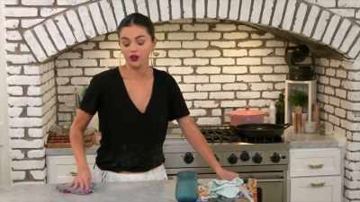 - Every episode, we get the chance - Selena + Chef