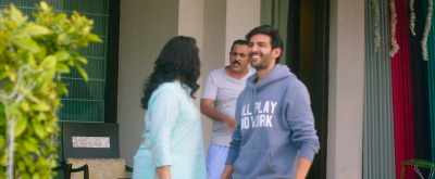 Every half an hour mummy
gets these dhols started - Sonu Ke Titu Ki Sweety