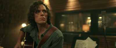 ♪ Every lie is true
at the time, baby ♪ - Daisy Jones & the Six