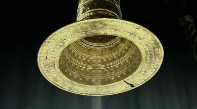 Every Roman dodecahedron
discovered - Strangest Things