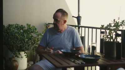 Every time an incident is
occurring, that this couple
is raising, - Couples Therapy