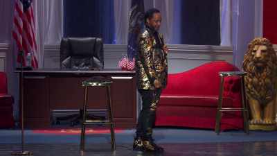 Every time she grab for his hand,
she do karate. - Katt Williams: Great America