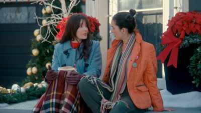Every time I change something,
I put everyone's future at risk. - A '90s Christmas